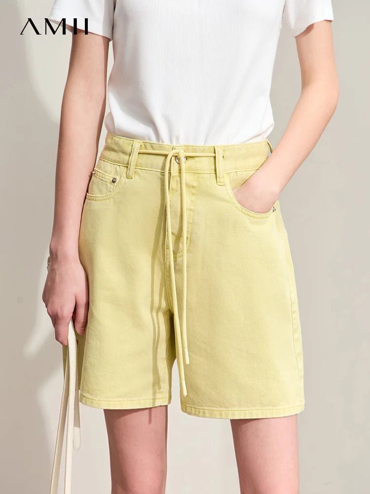 Amii Minimalism Dam Denim Shorts - STILUNA