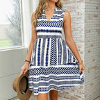 Elegant Knälång Klänning i Bomullspolyester med V - ringning – Ärmlös Design för Vår och Sommar - STILUNA