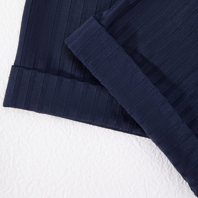 Enfärgad Blus i Bomull och Polyester med V - Ringning – Kortärmad för Vår och Sommar - STILUNA