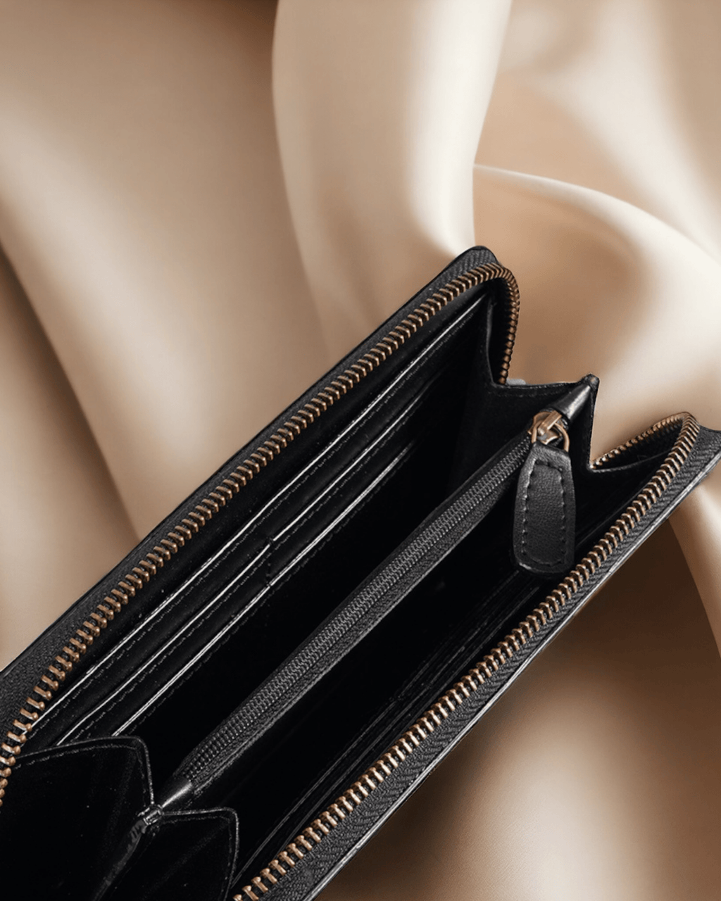 Kivik Long Zip Wallet - STILUNA