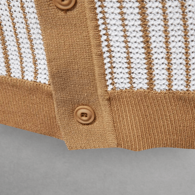 Klassisk Randig Polo Skjorta i Viskosblandning med Öppen Krage – Kort Ärme och Retro Design - STILUNA