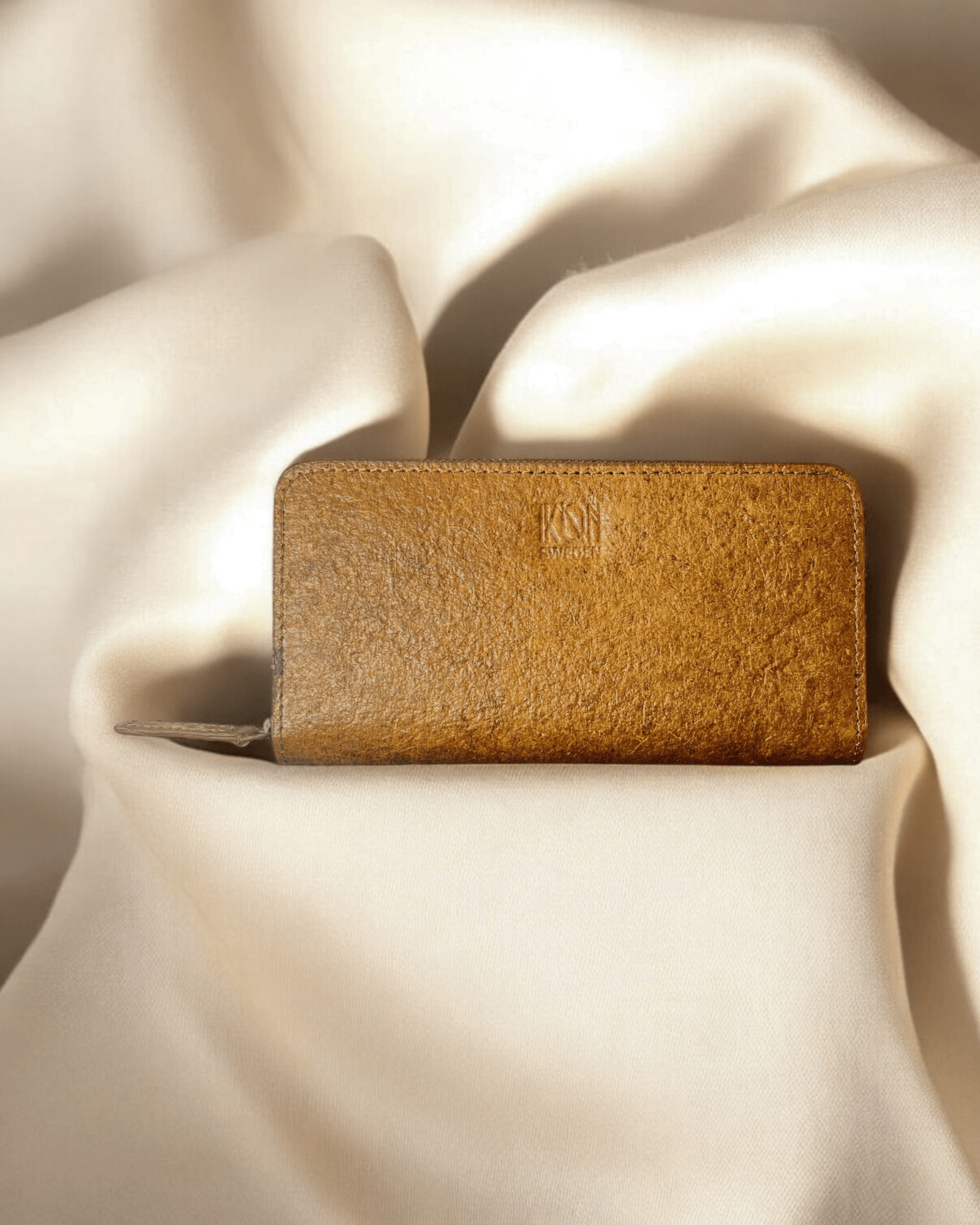 Kochi Long Zip Wallet - STILUNA