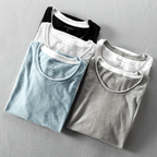 Kortärmad T-shirt i 100% bomull med minimalistisk design och kontrastdetaljer - STILUNA