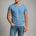 Kortärmad T-shirt i 100% bomull med minimalistisk design och kontrastdetaljer - STILUNA