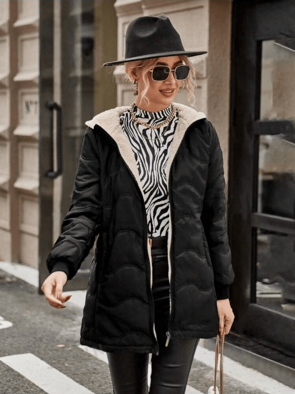 Kvinnors Trenchrock Svart Storlek M Fleece Vadderad - STILUNA