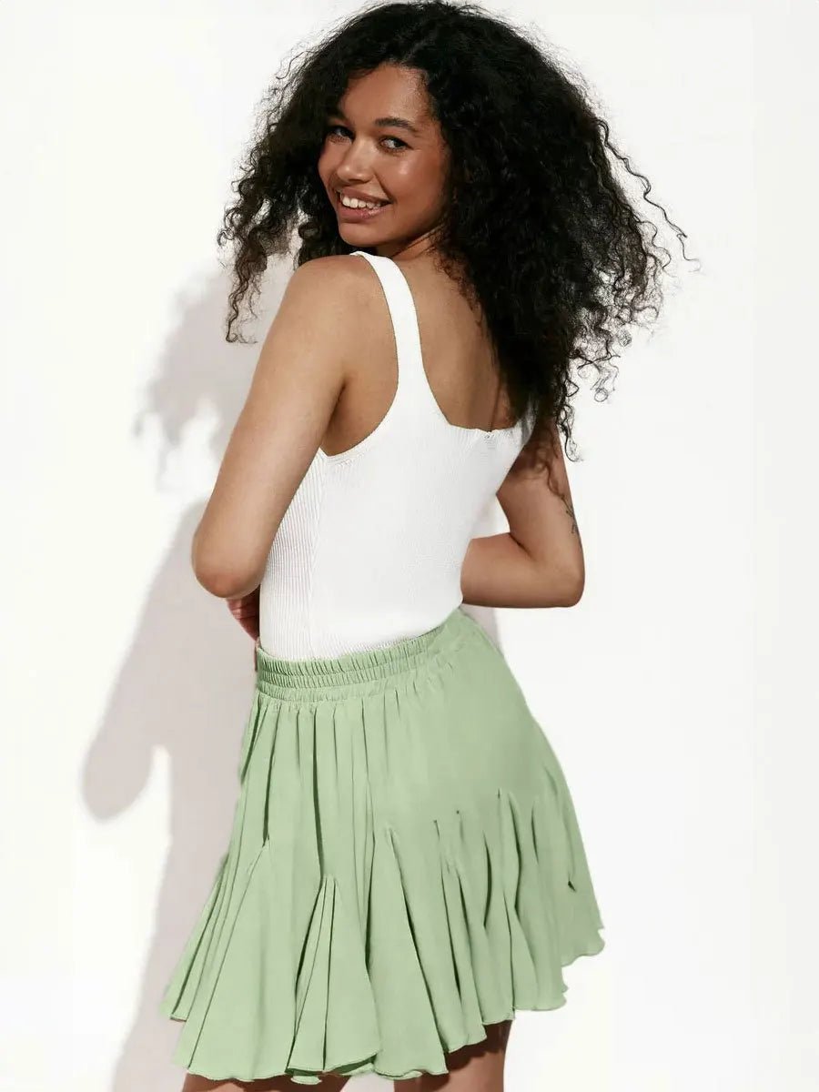 Mini Kjol med Hög Midja: Upplev Sexig och Söt Stil för Moderna Kvinnor - STILUNA