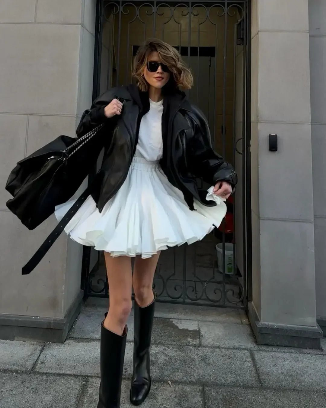 Mini Kjol med Hög Midja: Upplev Sexig och Söt Stil för Moderna Kvinnor - STILUNA