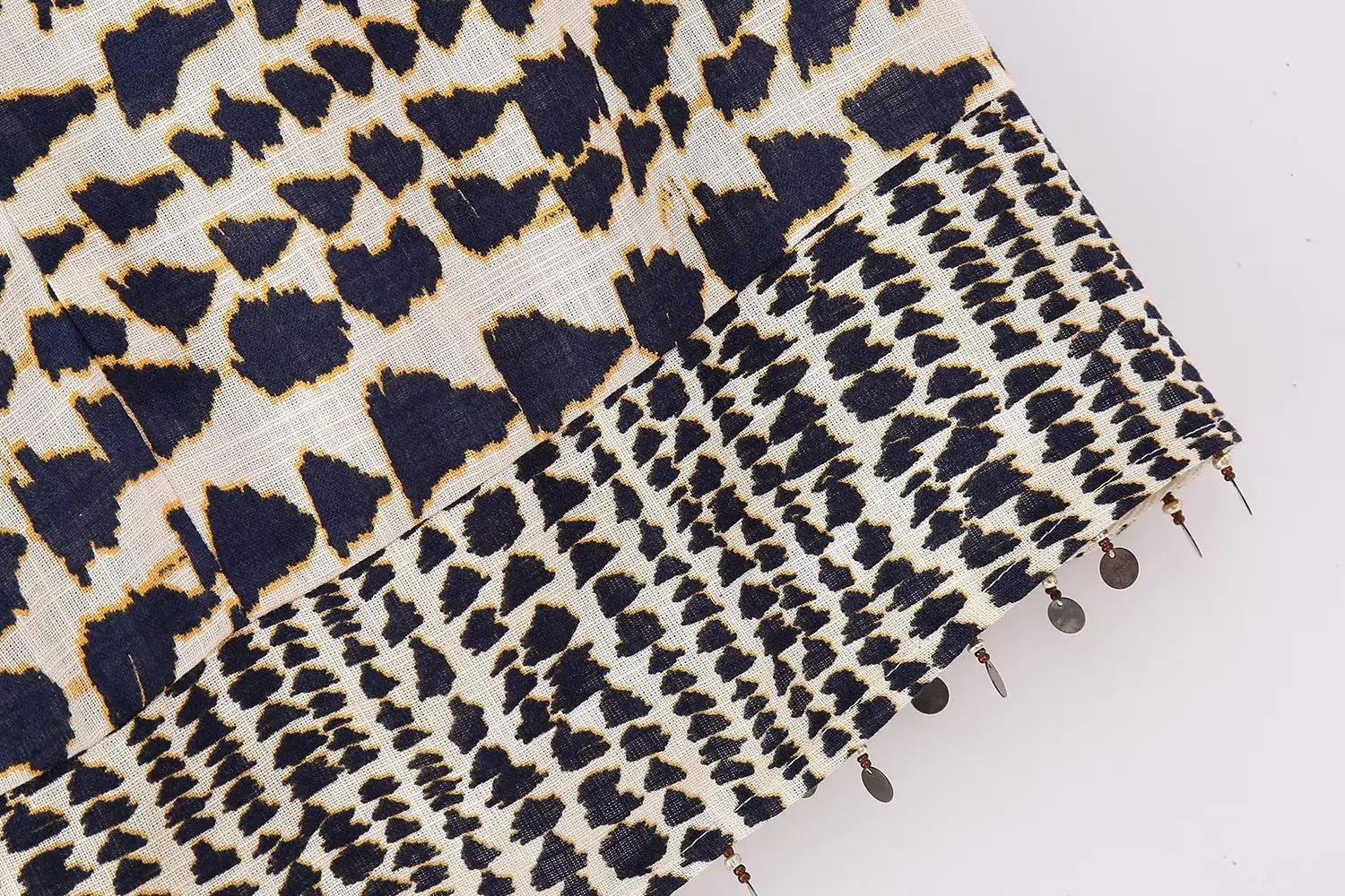 Mini Sarong Kjol: Upplev Elegans och Komfort för Avslappnade Sommarstunder - STILUNA