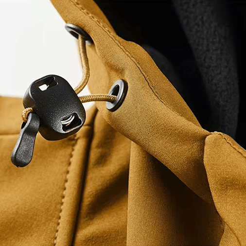 Mjuk Softshell Jacka med Vattentålig Stretch och Justerbar Huva – Andningsbar och Vindtålig, Skräddarsydd Passform, Flera Färger och Storlekar - STILUNA