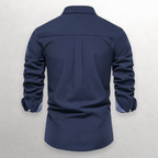 Skjorta i 100% Bomull med Knappstängning och Kontrastdetaljer – Modern Passform för Formella och Avslappnade Tillfällen - STILUNA