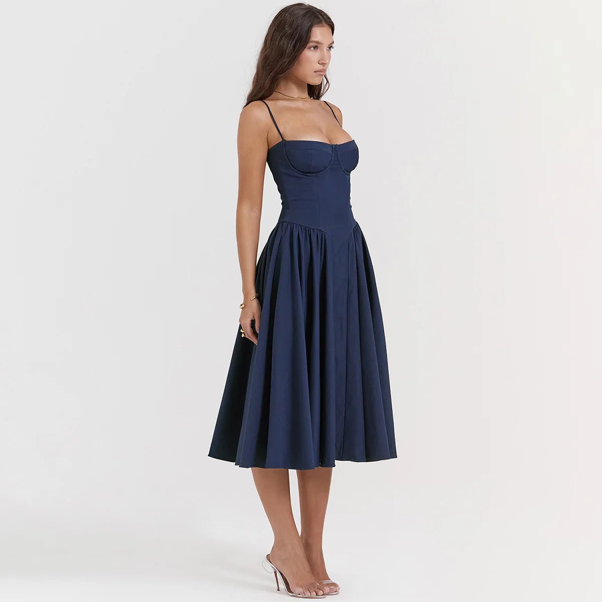 Sommardress för Damer – Elegant Ärmlös Rygglös Plisserad Midi Klänning - STILUNA